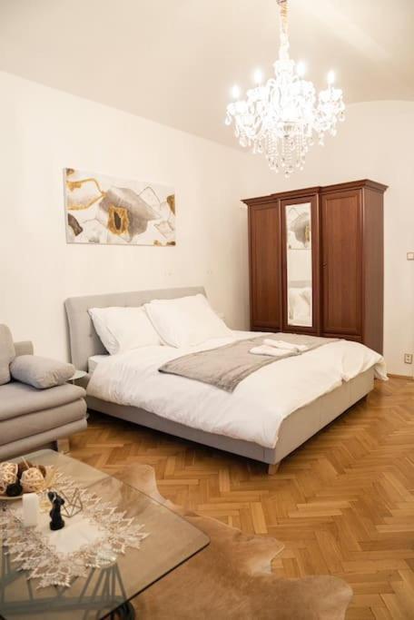 Cozy Flat By Wenceslas Square! Prag Exterior foto